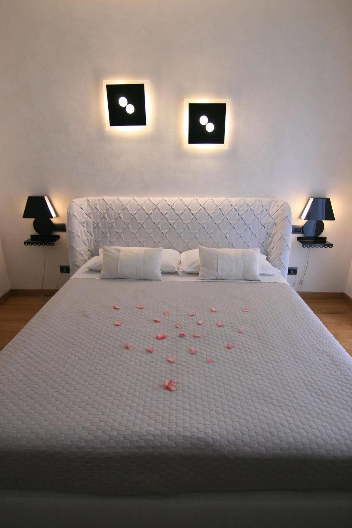 Experience Design Bed&Show Milano Exterior foto